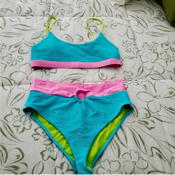 Body Glove Bikini XL Set • USED - Picture 1 of 3